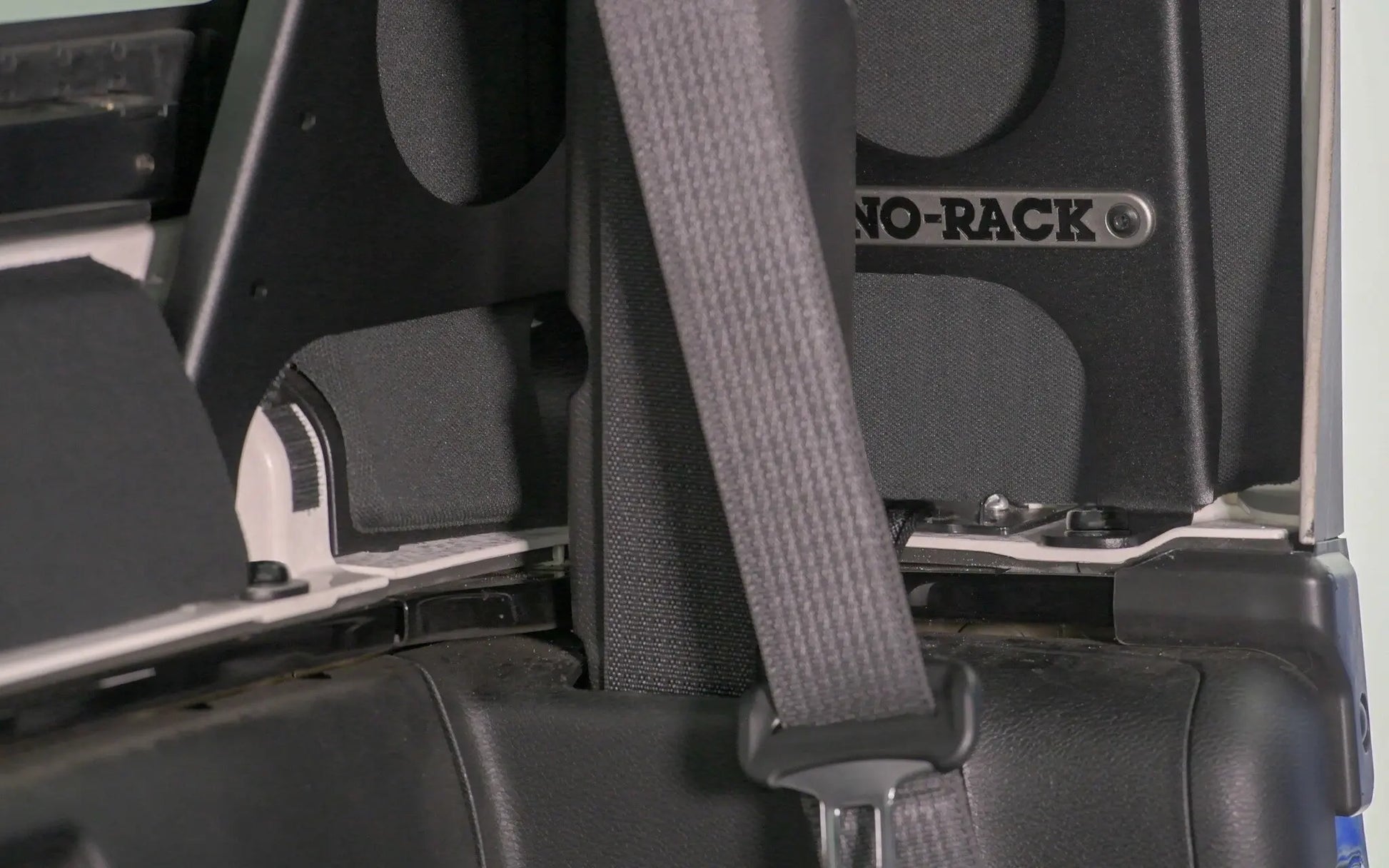 Rhino Rack Backbone Mounting System - Jeep JT Gladiator -  Rack-n-Roll