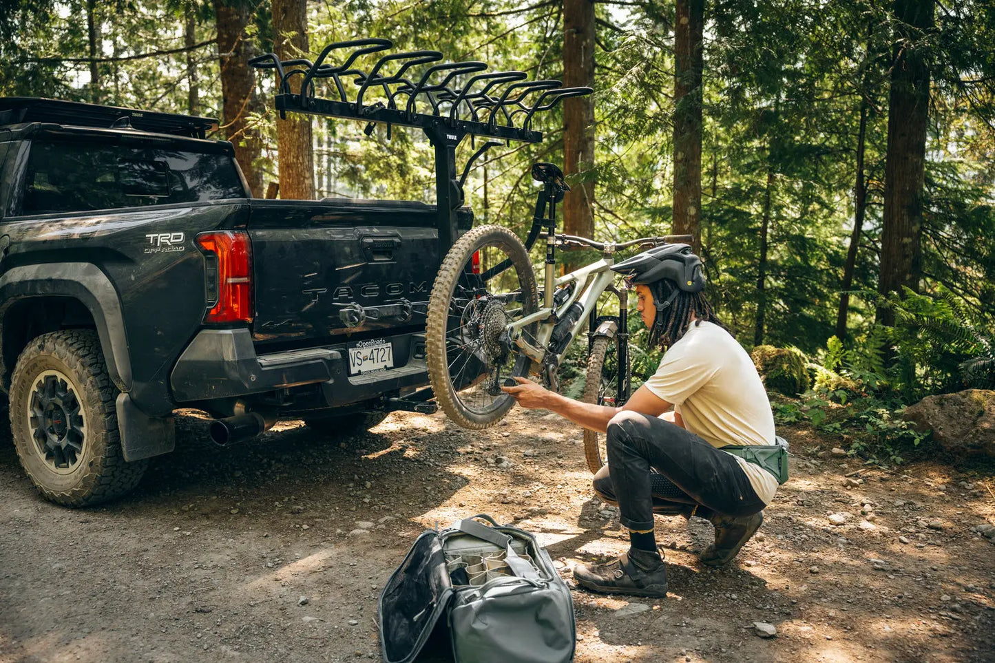 Thule ReVert Vertical Bike Rack -  Rack-n-Roll