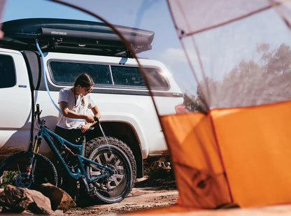 Yakima RoadShower 4G -  Rack-n-Roll