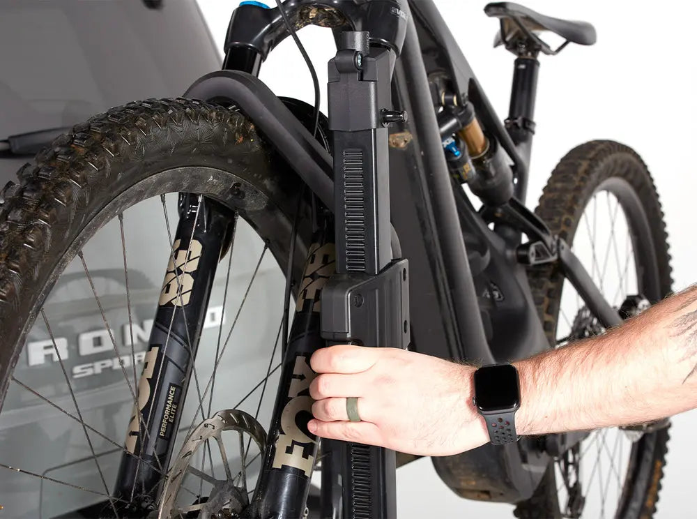 Yakima StageTwo (2025-) -  Rack-n-Roll
