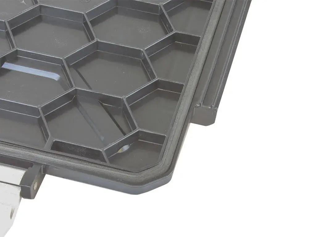 Closeup of the Wolf Pack Pro lid underside honeycomb pattern. 