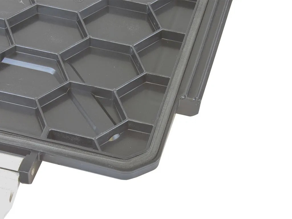 Closeup of the Wolf Pack Pro lid underside honeycomb pattern. 